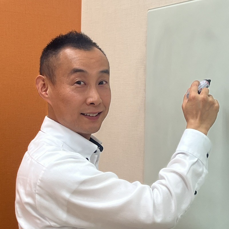 長安 雅也 講師