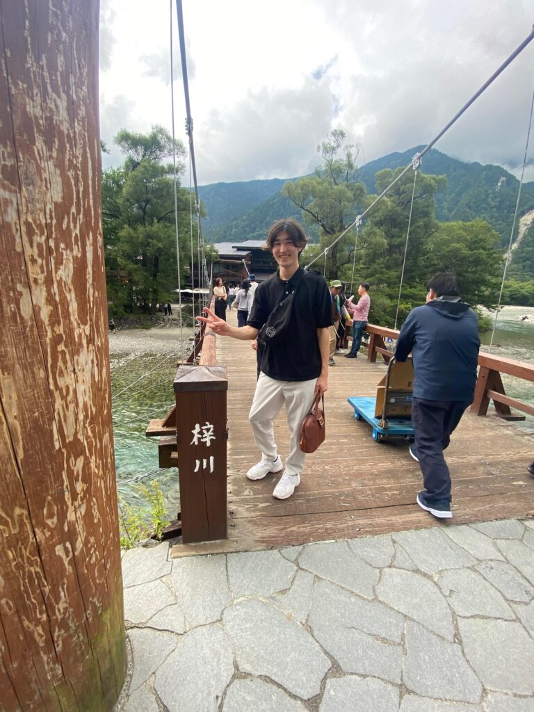 岡村 卓哉 講師